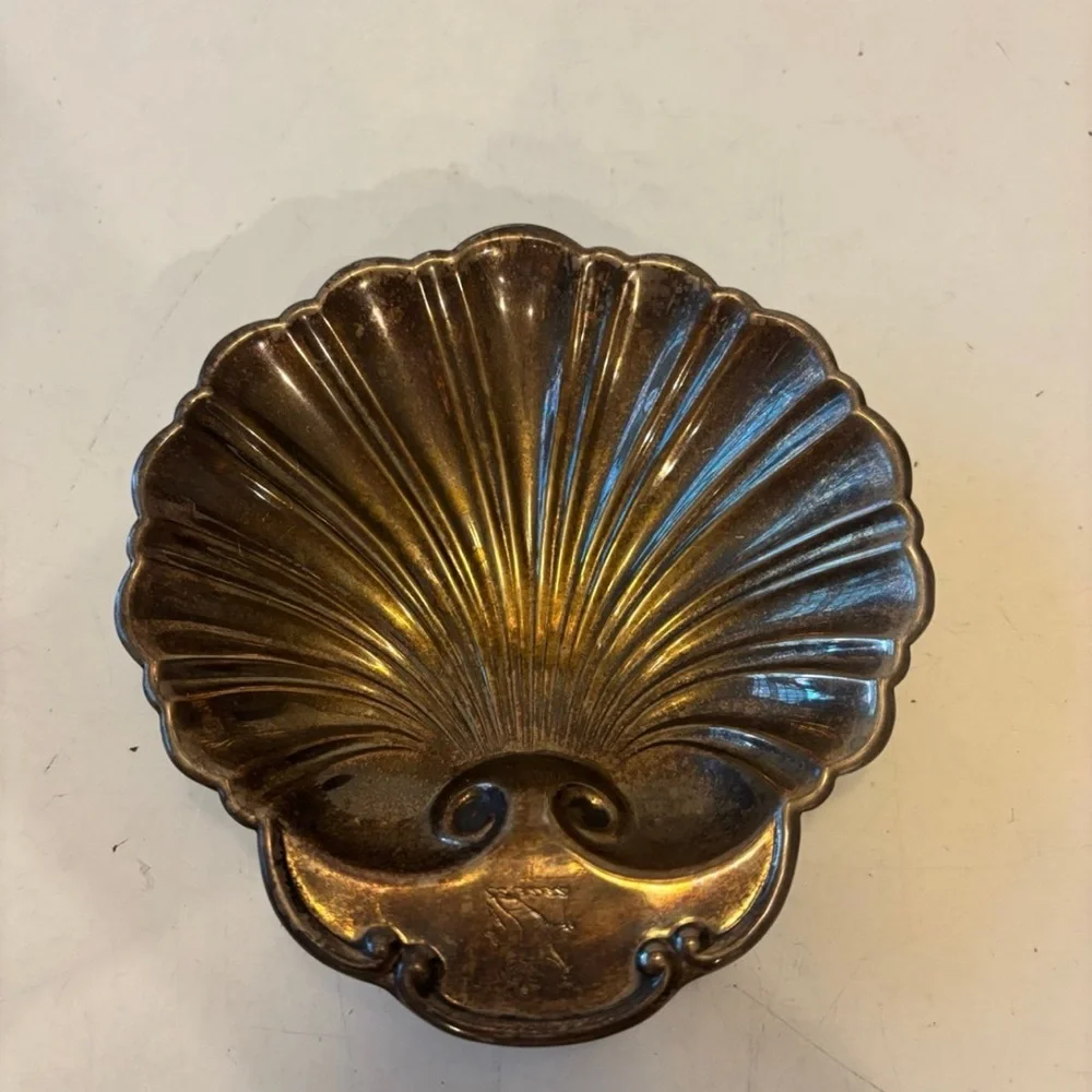 vintage silver-plated shell dish for jewelry